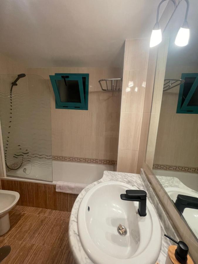 Traveler'S Beach Apartment With Sea View, Free Coffee & Parking Benidorm Ngoại thất bức ảnh